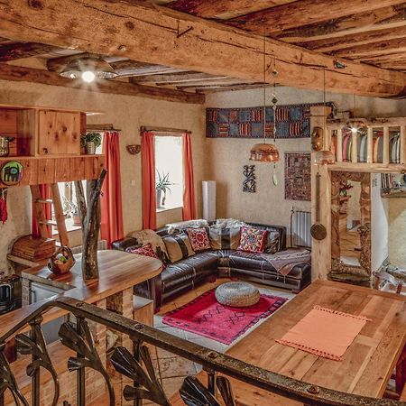 The Dragon Barn - Studio Ascou Kültér fotó