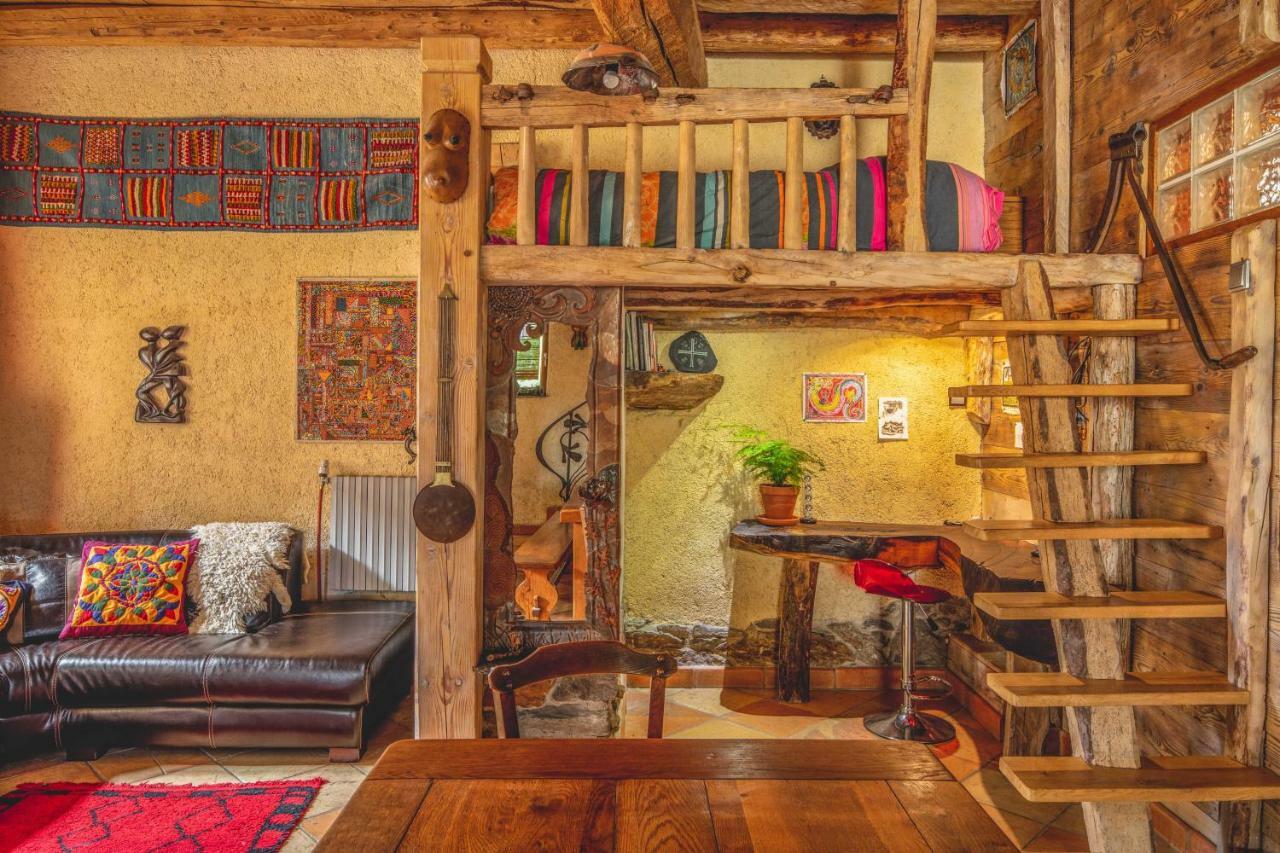 The Dragon Barn - Studio Ascou Kültér fotó
