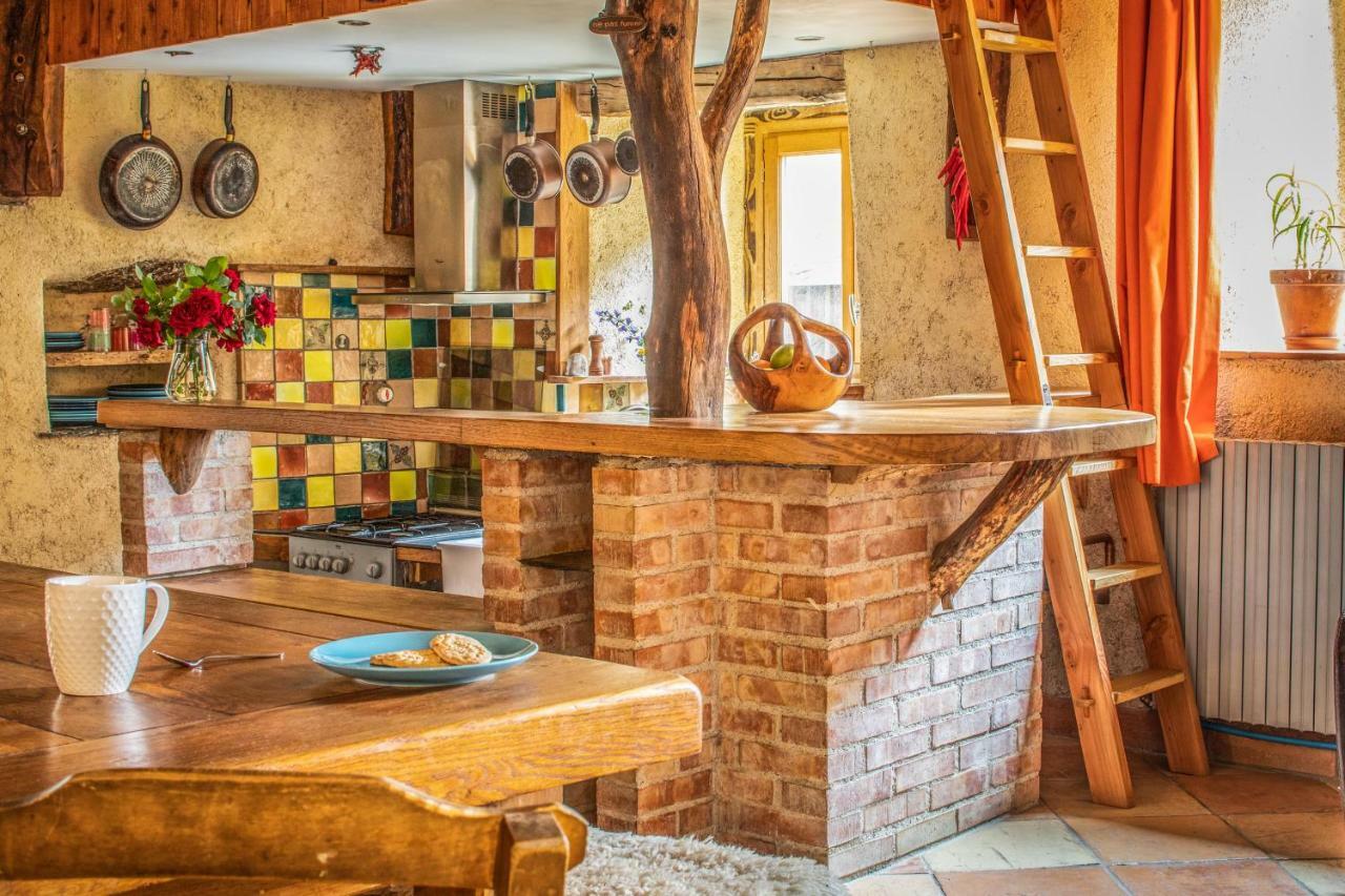 The Dragon Barn - Studio Ascou Kültér fotó